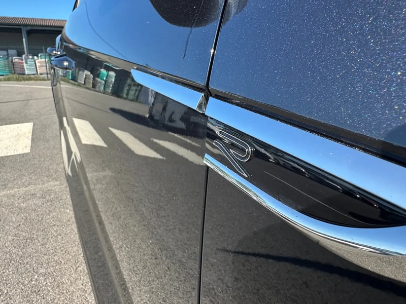 Photo de la voiture VOLKSWAGEN T-ROC 1.5 TSI EVO2 150 Start/Stop DSG7 R-Line Edition
