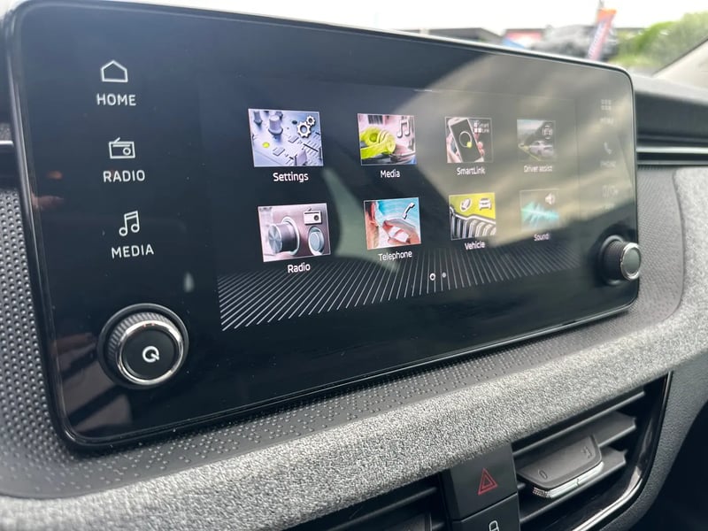 Photo de la voiture SKODA SCALA 1.0 TSI Evo 2 116 ch DSG7 Selection