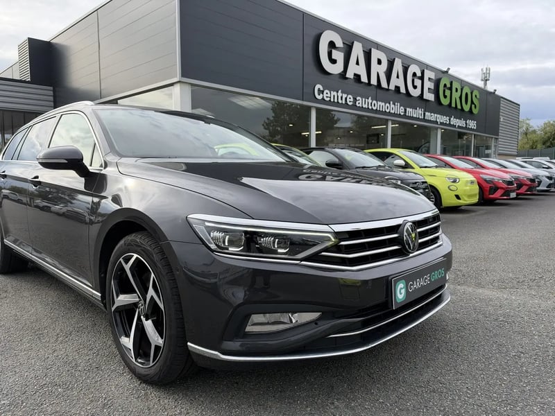 Photo de la voiture VOLKSWAGEN PASSAT SW 2.0 TDI EVO SCR 150 DSG7 Lounge