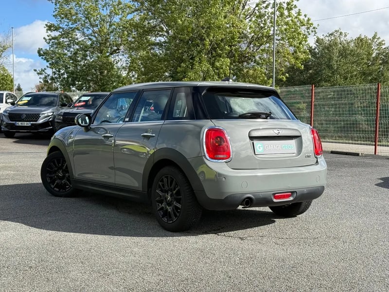 Photo de la voiture MINI HATCH 5 PORTES F55 One 102 ch Edition Shoreditch