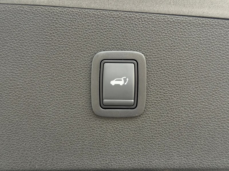 Photo de la voiture DACIA BIGSTER GPL Tribrid 150 4x4 Extreme
