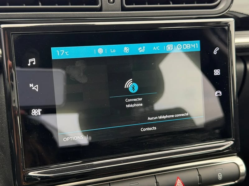 Photo de la voiture CITROEN C3 PureTech 83 S&S BVM5 Shine