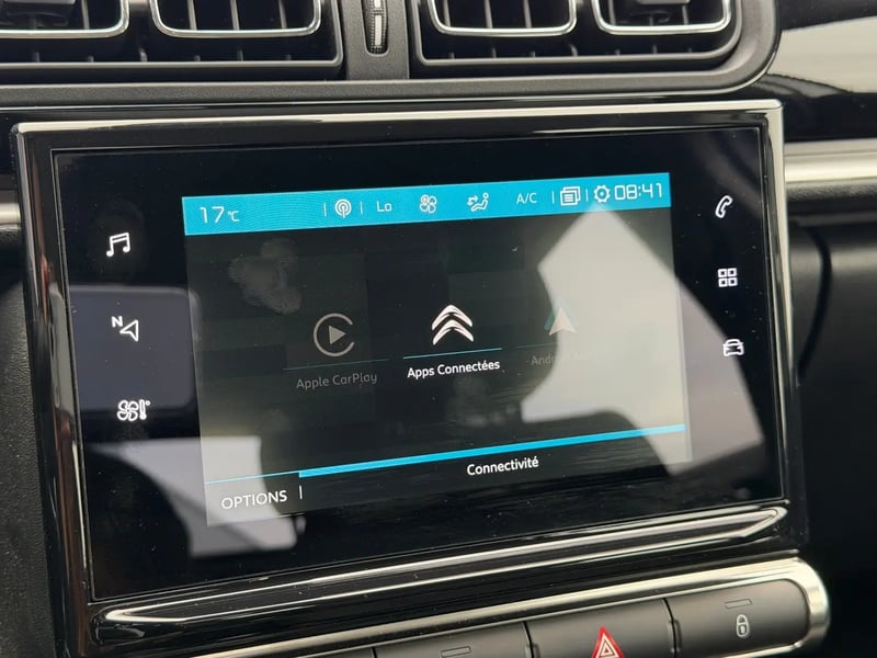 Photo de la voiture CITROEN C3 PureTech 83 S&S BVM5 Shine
