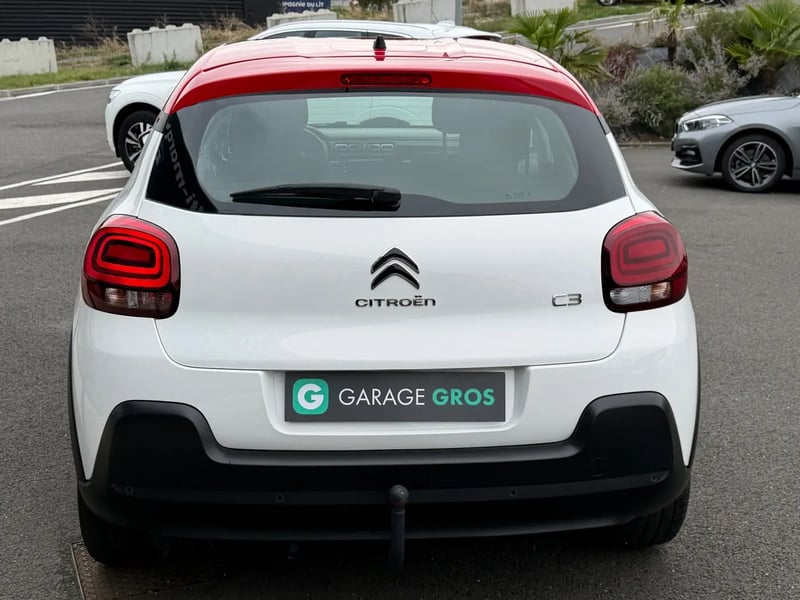 Photo de la voiture CITROEN C3 PureTech 83 S&S BVM5 Shine
