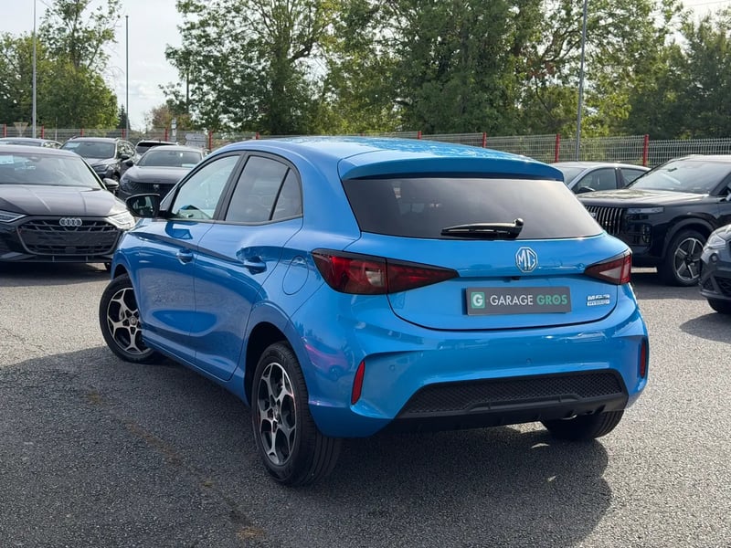 Photo de la voiture MG MG3 1.5 L Hybrid+ 195 ch Luxury