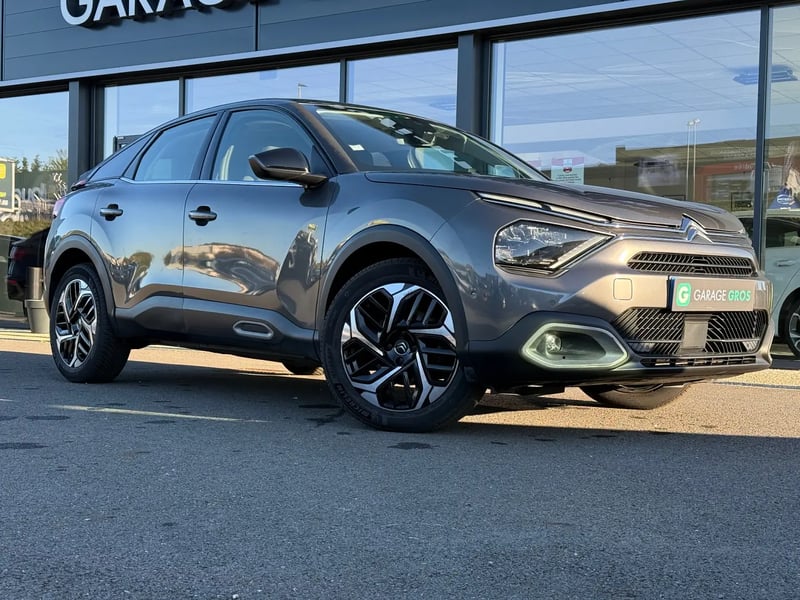 Photo de la voiture CITROEN C4 BlueHDi 130 S&S EAT8 Shine