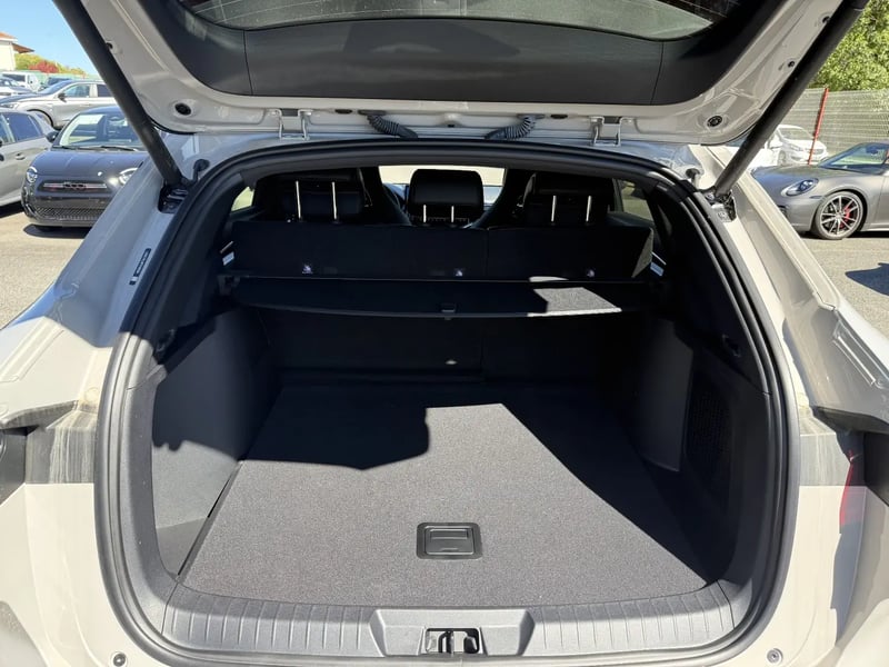 Photo de la voiture BYD SEAL U 1.5l DM-i 218 ch PHEV Boost