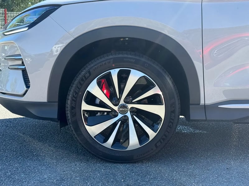 Photo de la voiture BYD SEAL U 1.5l DM-i 218 ch PHEV Boost