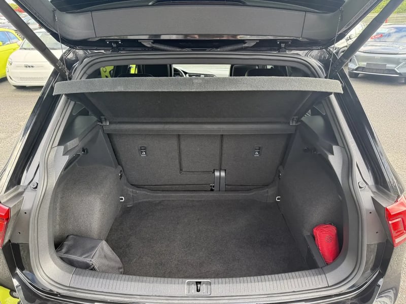 Photo de la voiture VOLKSWAGEN TIGUAN 2.0 TDI 150ch DSG7 R-Line