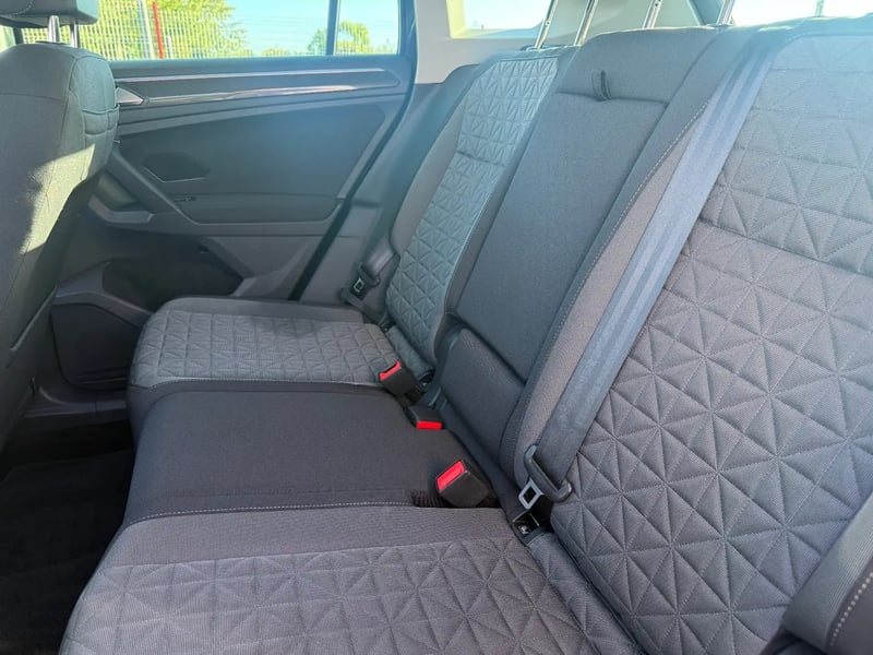 Photo de la voiture VOLKSWAGEN TIGUAN 2.0 TDI 150ch DSG7 Life Plus
