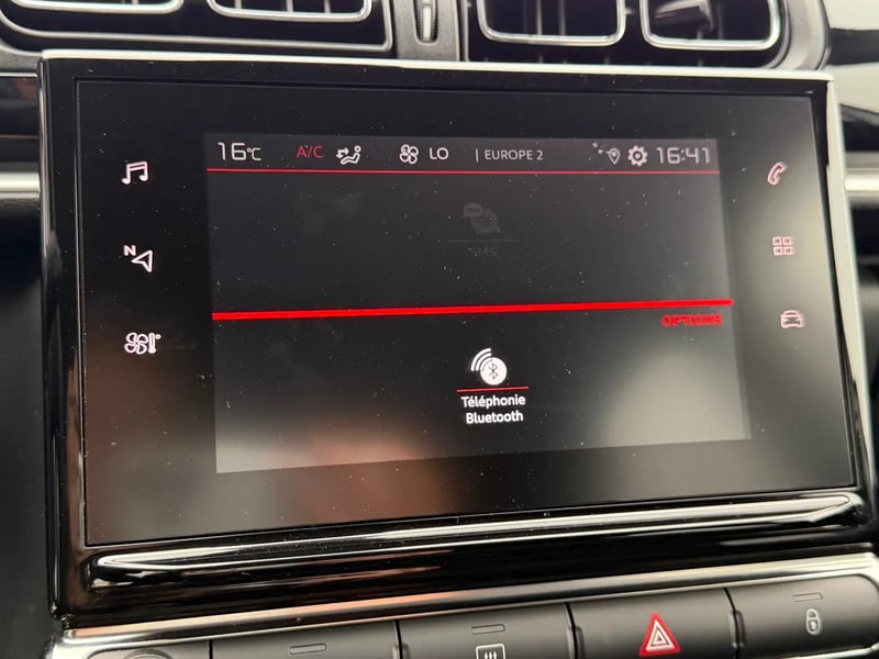 Photo de la voiture CITROEN C3 PureTech 83 S&S BVM5 Shine