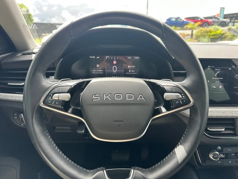 Photo de la voiture SKODA SCALA 1.0 TSI Evo 2 116 ch DSG7 Selection