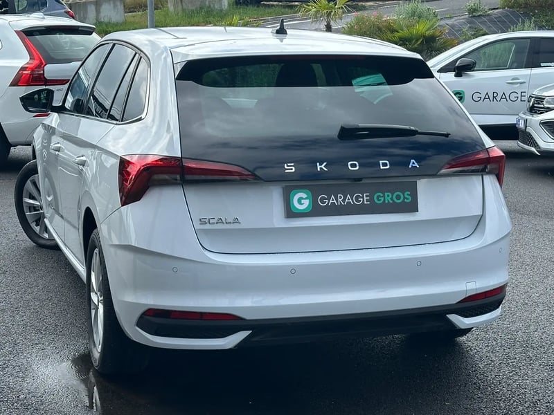 Photo de la voiture SKODA SCALA 1.0 TSI Evo 2 116 ch DSG7 Selection
