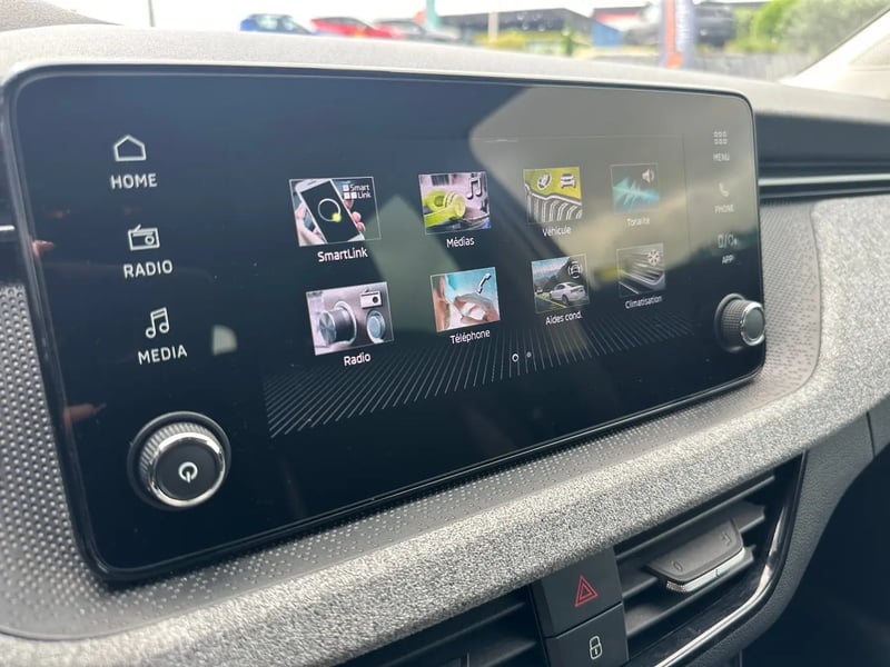Photo de la voiture SKODA SCALA 1.0 TSI Evo 2 116 ch DSG7 Selection