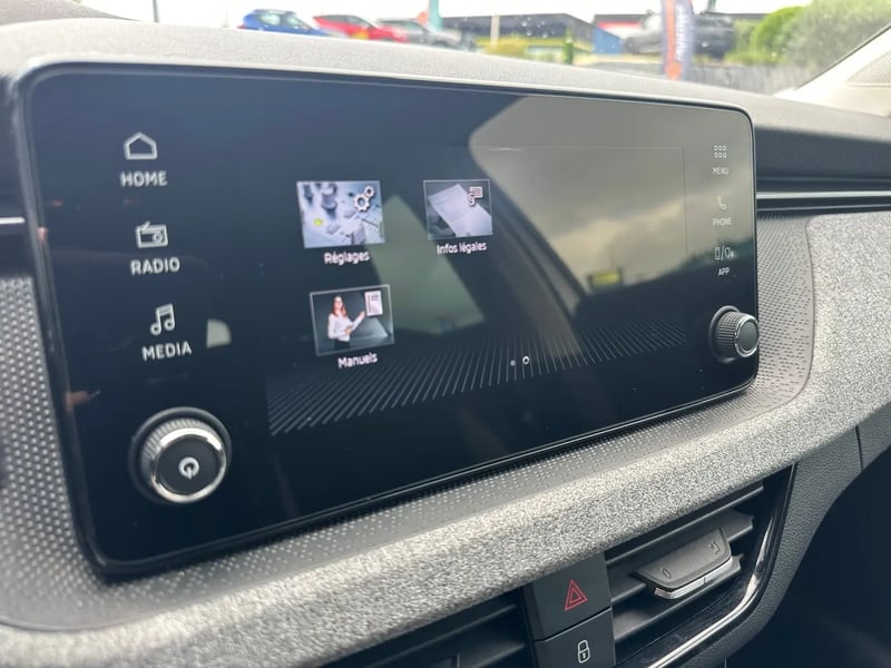 Photo de la voiture SKODA SCALA 1.0 TSI Evo 2 116 ch DSG7 Selection