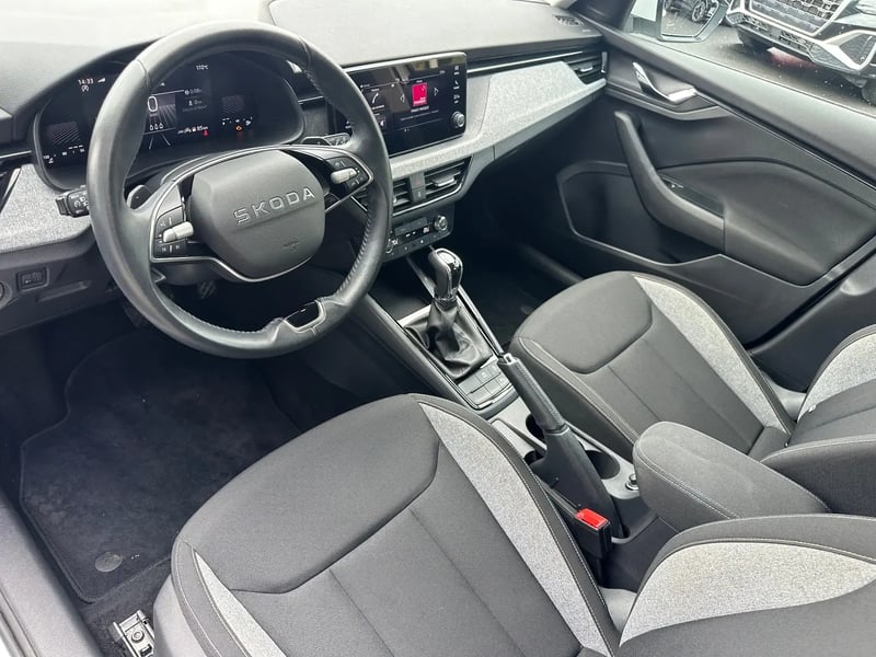 Photo de la voiture SKODA SCALA 1.0 TSI Evo 2 116 ch DSG7 Selection