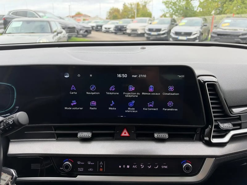 Photo de la voiture KIA SPORTAGE 1.6 T-GDi 150ch MHEV DCT7 4x2 Design