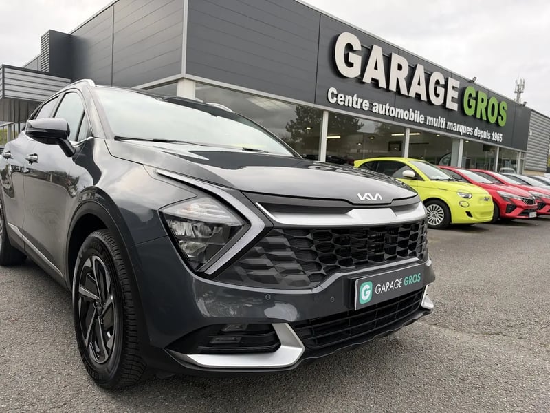 Photo de la voiture KIA SPORTAGE 1.6 T-GDi 150ch MHEV DCT7 4x2 Design