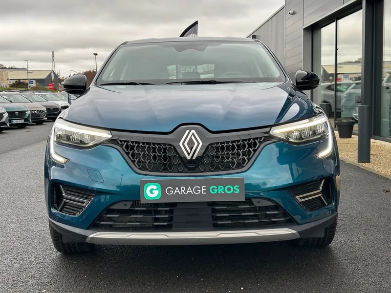 Photo de la voiture RENAULT ARKANA mild hybrid 140 EDC GSR2 Evolution