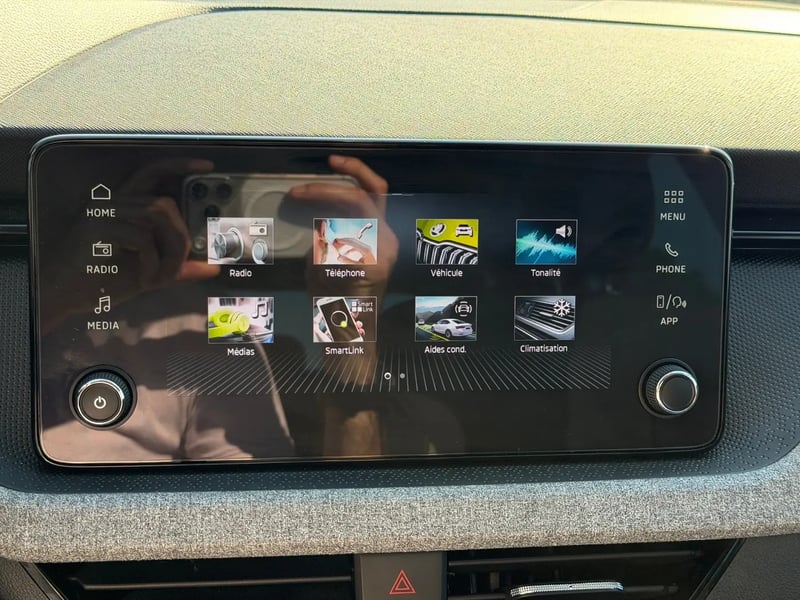 Photo de la voiture SKODA SCALA 1.0 TSI Evo 2 116 ch DSG7 Selection
