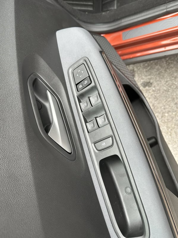 Photo de la voiture DACIA JOGGER ECO-G 100 7 places GSR2 Extreme +