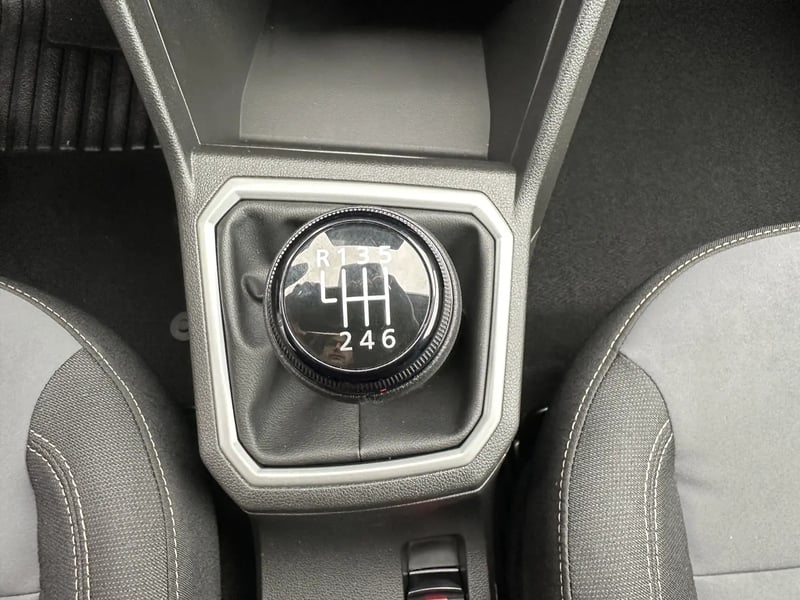 Photo de la voiture DACIA JOGGER ECO-G 100 7 places GSR2 Extreme +