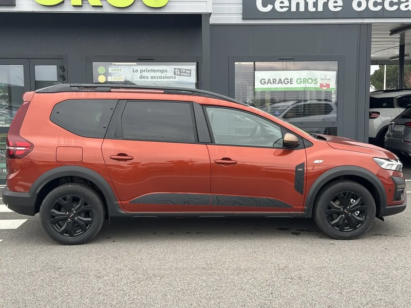 Photo de la voiture DACIA JOGGER ECO-G 100 7 places GSR2 Extreme +