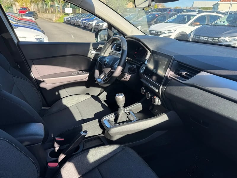 Photo de la voiture RENAULT CAPTUR TCe 90 Equilibre