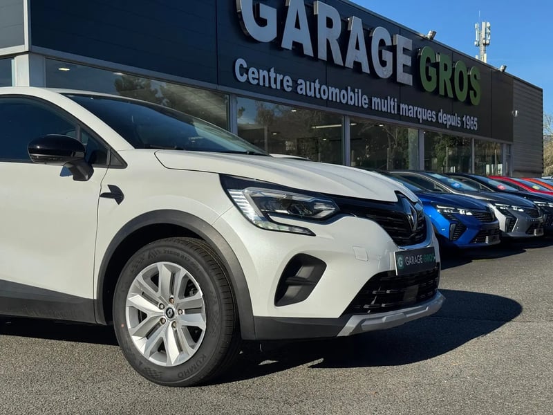 Photo de la voiture RENAULT CAPTUR TCe 90 Equilibre