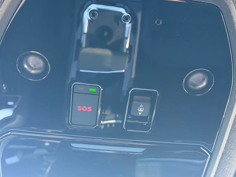 Photo de la voiture RENAULT AUSTRAL full hybrid E-Tech 200 ch Esprit Alpine