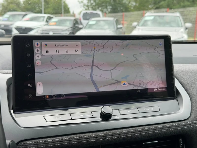 Photo de la voiture NISSAN QASHQAI Mild Hybrid 140 ch N-Connect