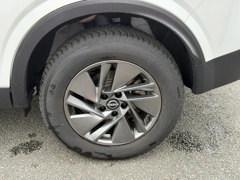 Photo de la voiture NISSAN QASHQAI Mild Hybrid 140 ch N-Connect