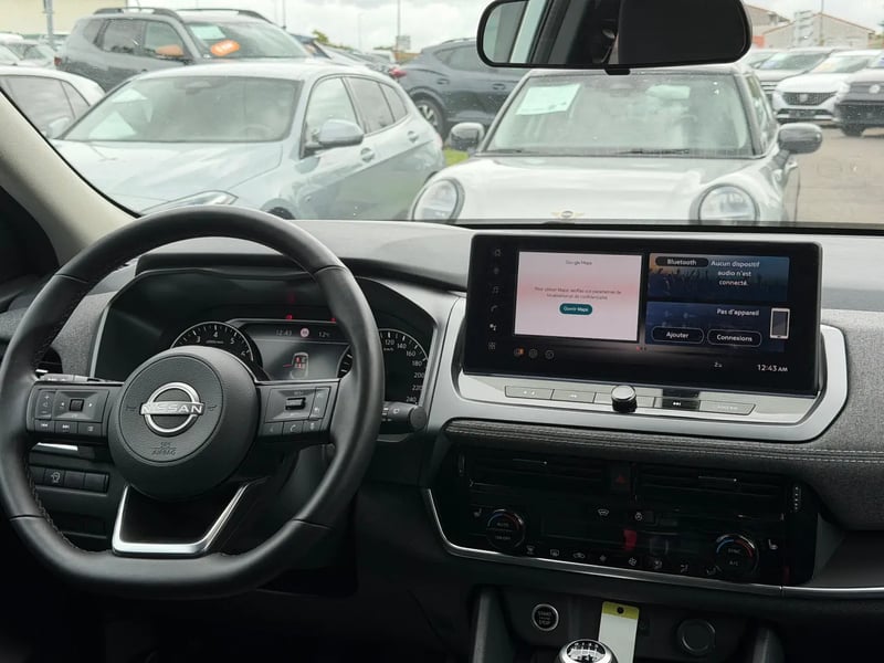 Photo de la voiture NISSAN QASHQAI Mild Hybrid 140 ch N-Connect