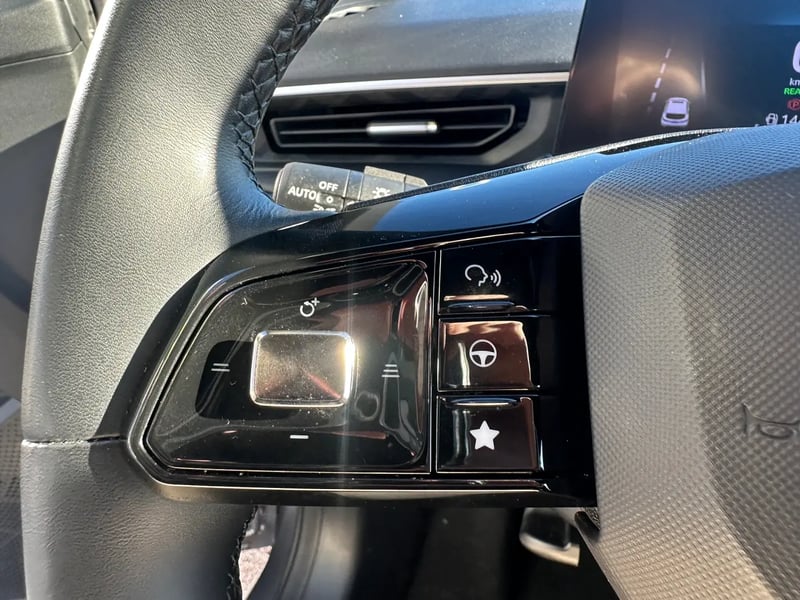Photo de la voiture MG MG3 1.5 L Hybrid+ 195 ch Luxury