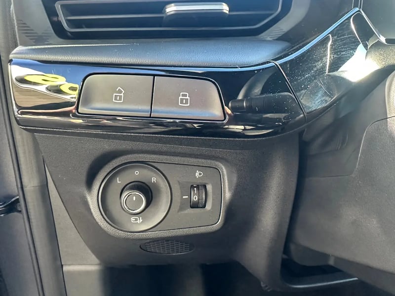 Photo de la voiture MG MG3 1.5 L Hybrid+ 195 ch Luxury