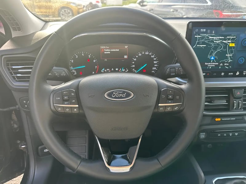 Photo de la voiture FORD FOCUS SW 1.0 EcoBoost 125 S&S Titanium +