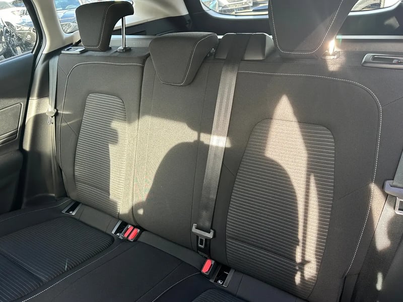 Photo de la voiture FORD FOCUS SW 1.0 EcoBoost 125 S&S Titanium +