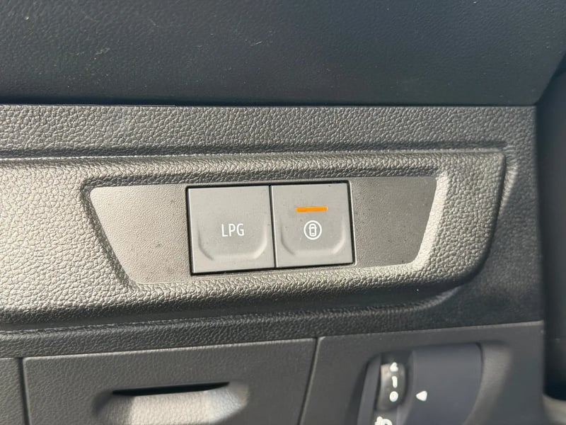 Photo de la voiture DACIA JOGGER ECO-G 100 7 places GSR2 Expression