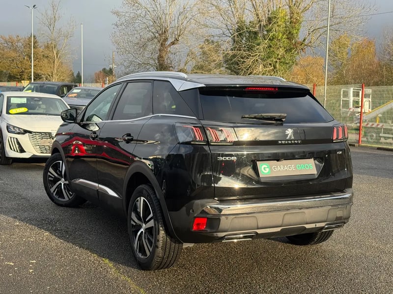 Photo de la voiture PEUGEOT 3008 PureTech 130ch S&S BVM6 GT
