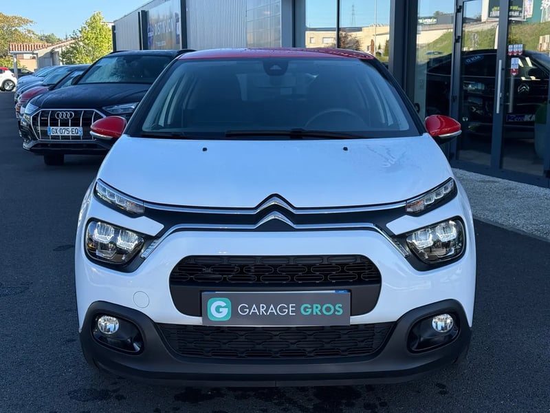 Photo de la voiture CITROEN C3 PureTech 83 S&S BVM5 Shine