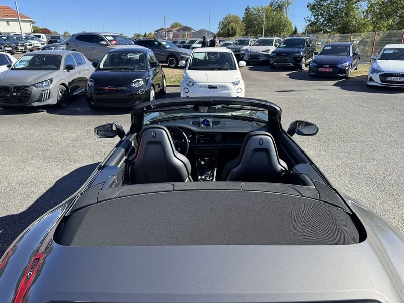 Photo de la voiture PORSCHE 911 CARRERA CABRIOLET 992 S Cabriolet 3.0i 450 PDK