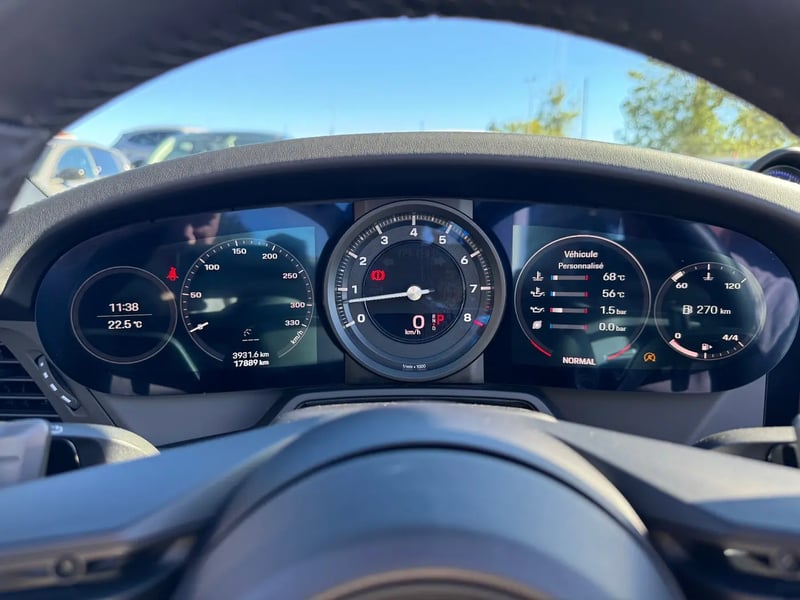 Photo de la voiture PORSCHE 911 CARRERA CABRIOLET 992 S Cabriolet 3.0i 450 PDK