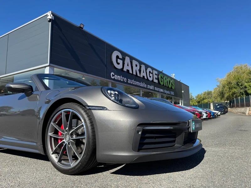 Photo de la voiture PORSCHE 911 CARRERA CABRIOLET 992 S Cabriolet 3.0i 450 PDK