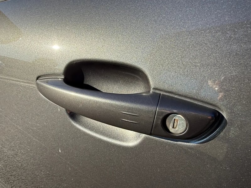 Photo de la voiture CITROEN C5 AIRCROSS Hybride Rechargeable 225 S&S e-EAT8 Feel