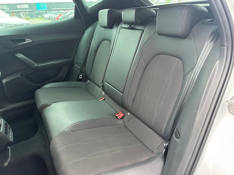 Photo de la voiture CUPRA FORMENTOR 2.0 TDI 150 ch DSG7 V
