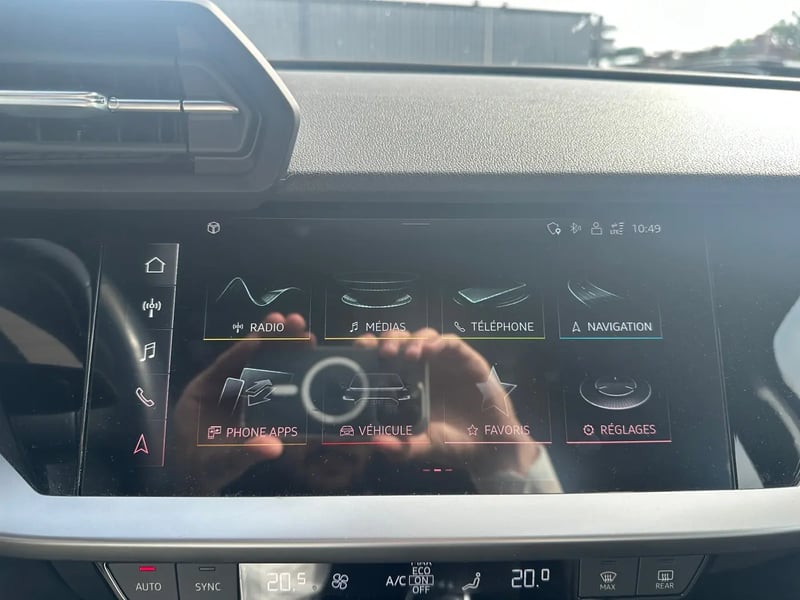 Photo de la voiture AUDI A3 SPORTBACK 35 TFSI 150 Design