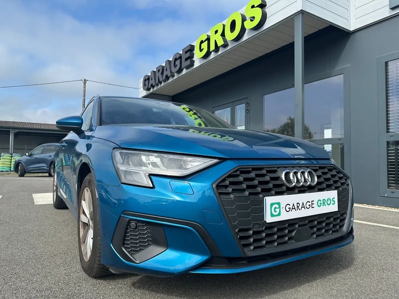 Photo de la voiture AUDI A3 SPORTBACK 35 TFSI 150 Design