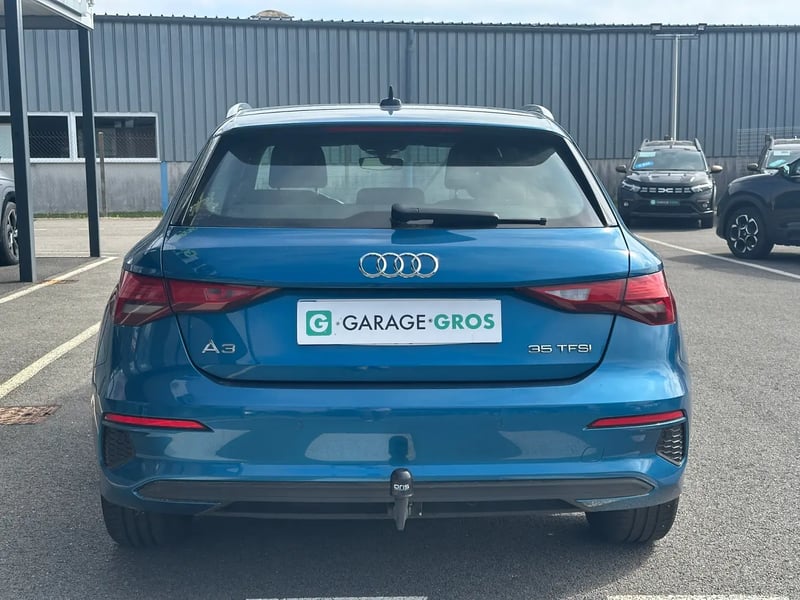 Photo de la voiture AUDI A3 SPORTBACK 35 TFSI 150 Design