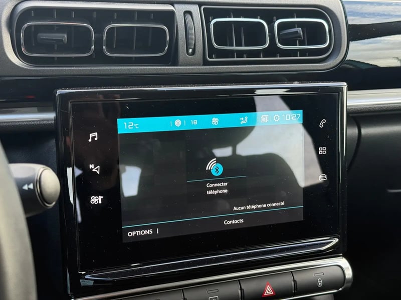 Photo de la voiture CITROEN C3 PureTech 110 S&S BVM6 Shine