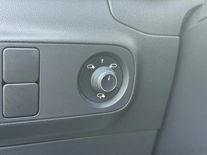 Photo de la voiture CITROEN C3 PureTech 110 S&S BVM6 Shine